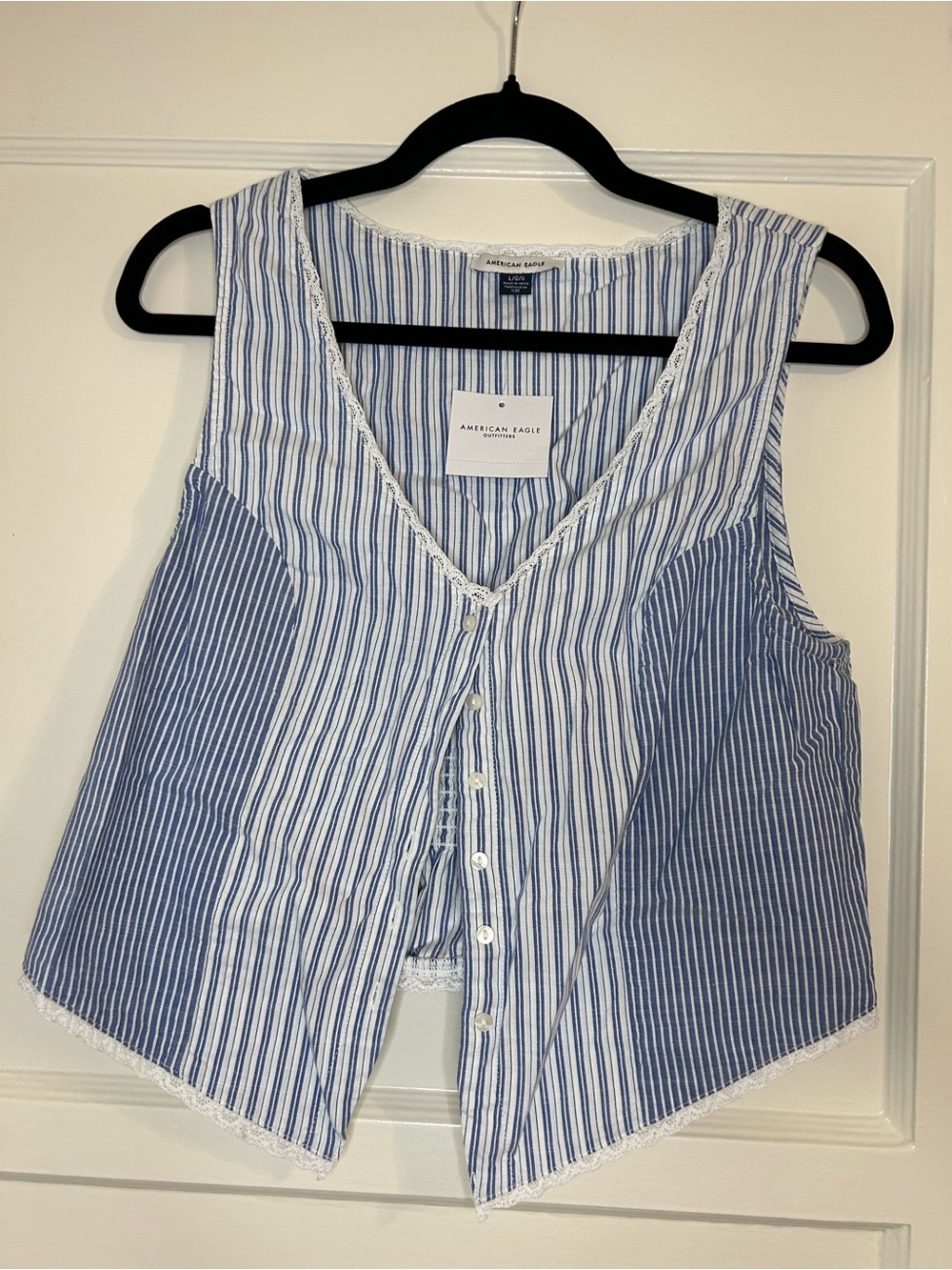 American Eagle Outfitters Blue & White Striped Sleeveless Button-Down Camisole